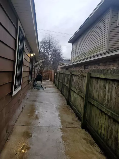 1527 Ash St, Memphis, TN 38108 photo 7