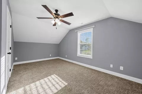Bedroom - 4331 Memory Ln, Adams, TN 37010 photo 4 of 8