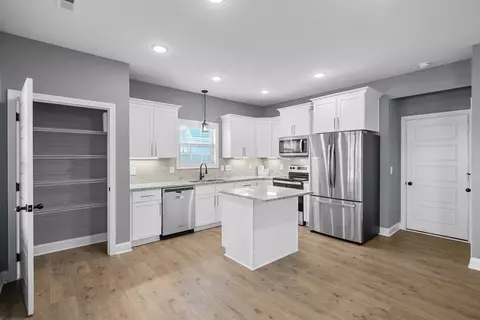 Kitchen - 4331 Memory Ln, Adams, TN 37010 photo 1 of 3