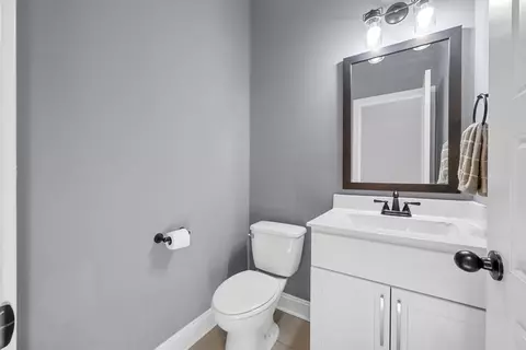 Bath - 4331 Memory Ln, Adams, TN 37010 photo 5 of 5