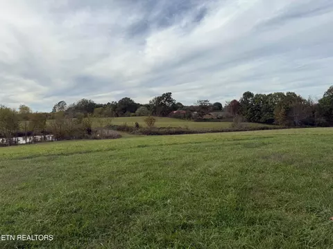 1099 Bicknell Rd, Clarkrange, TN 38553 photo 2