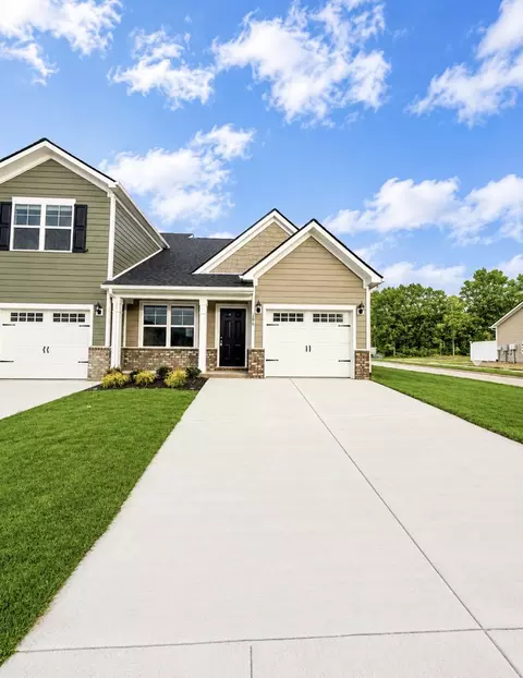 286 Selesia Ln, Pleasant View, TN 37146