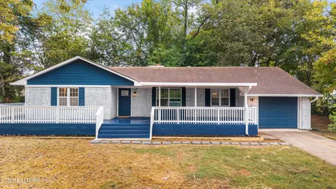 136 E Watt St, Alcoa, TN 37701