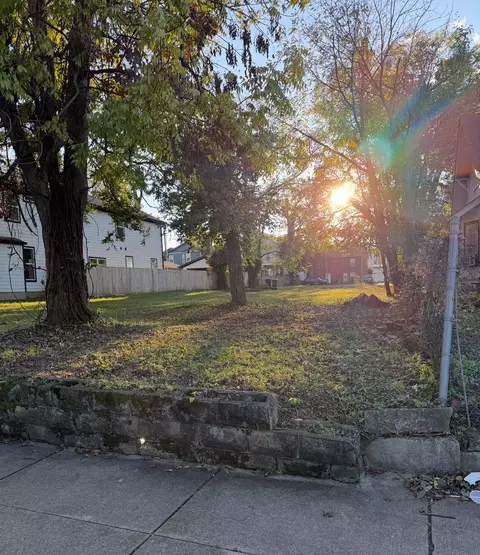1831 9th Ave N, Nashville, TN 37208