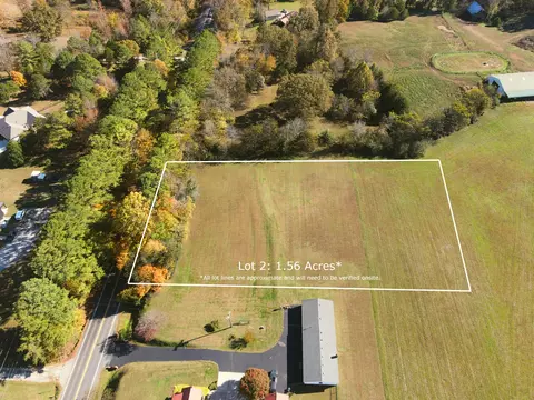 4272 Ashland City Rd, Clarksville, TN 37043