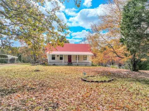 8070 California Branch Rd, Westpoint, TN 38486