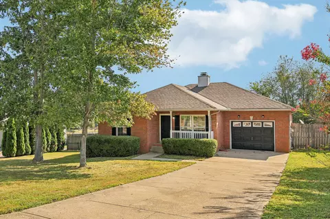 1447 Amy Ave, Clarksville, TN 37042