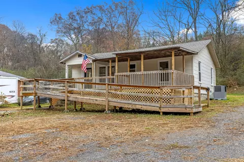 123 Jamestown Rd, Chattanooga, TN 37416