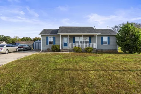 159 Apple Dr, Winchester, TN 37398