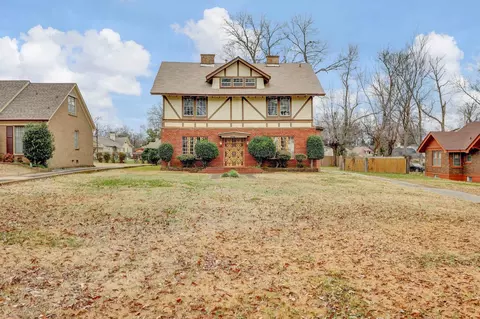 1674 S Parkway Ave, Memphis, TN 38106
