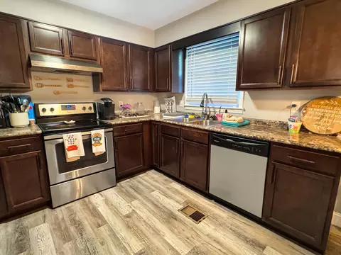Kitchen - 333 Main St, Dover, TN 37058 photo 1 of 4