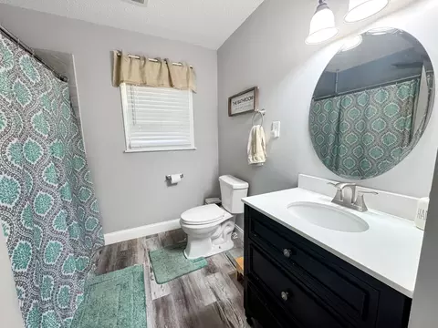 Bath - 333 Main St, Dover, TN 37058 photo 1 of 3