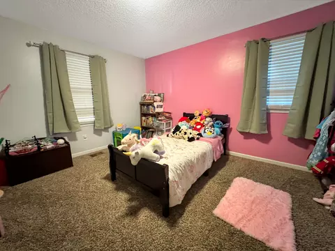 Bedroom - 333 Main St, Dover, TN 37058 photo 2 of 3