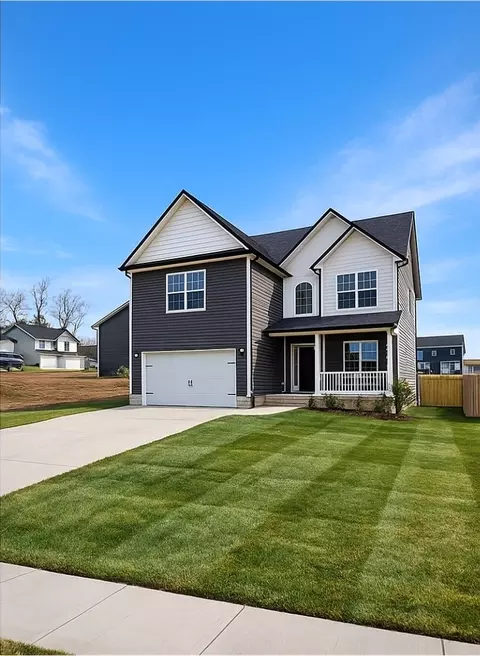 240 Wesson Dr, Clarksville, TN 37043