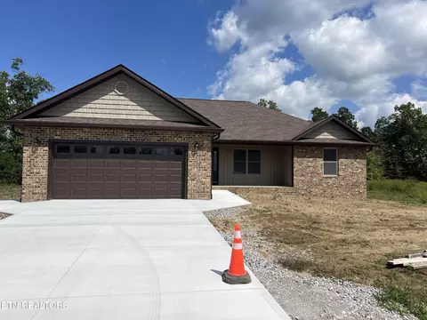 738 Colby Cir, Crossville, TN 38571