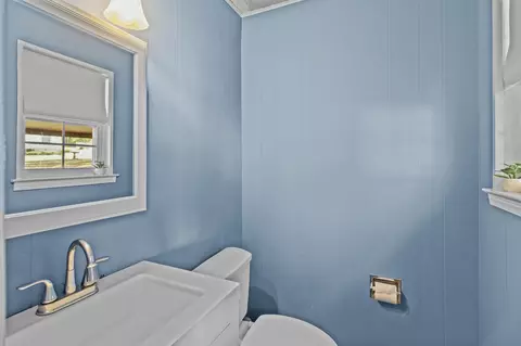 Bath - 180 Hamilton St, Dunlap, TN 37327 photo 3 of 3
