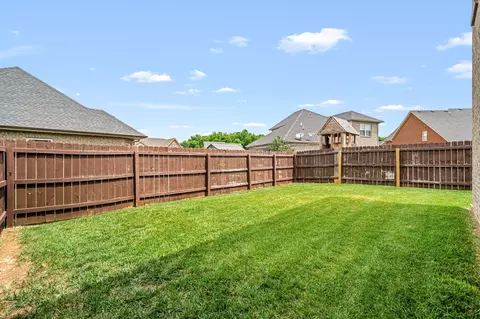Exterior - 2816 Lightning Bug Dr, Murfreesboro, TN 37129 photo 5 of 5