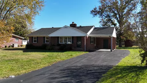 121 N Hills Dr, Mcminnville, TN 37110