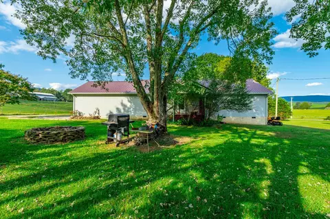 134 Mcwilliams Rd, Dunlap, TN 37327 photo 3