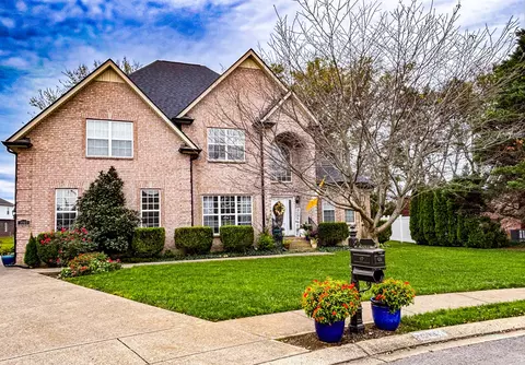 3003 Stow Xing, Murfreesboro, TN 37128