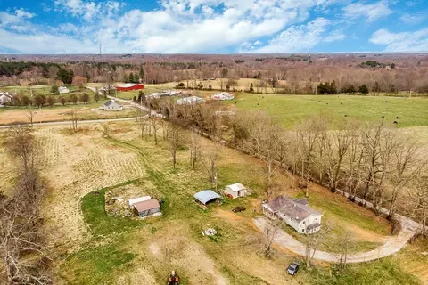 View/Area - 2585 Pow Rd, Baxter, TN 38544 photo 5 of 18