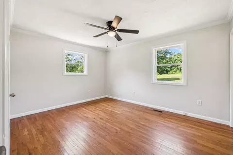Bedroom - 2585 Pow Rd, Baxter, TN 38544 photo 9 of 12
