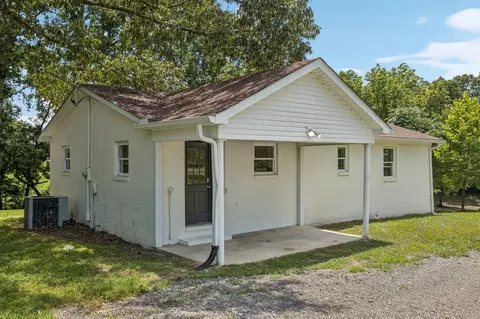 Other - 2585 Pow Rd, Baxter, TN 38544 photo 1 of 28