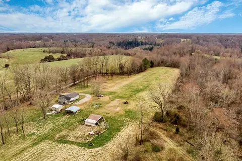 View/Area - 2585 Pow Rd, Baxter, TN 38544 photo 3 of 18