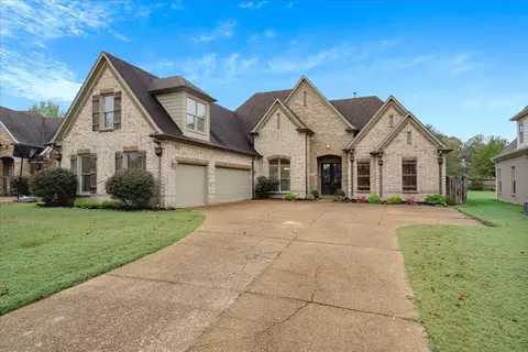 12091 Brooks Village Dr, Arlington, TN 38002