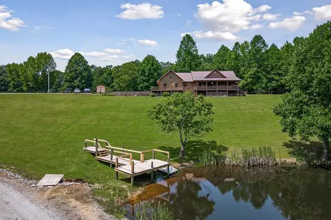 270 Graves Ln, Mcminnville, TN 37110