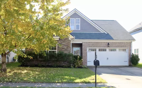 3227 Milkweed Dr, Murfreesboro, TN 37128