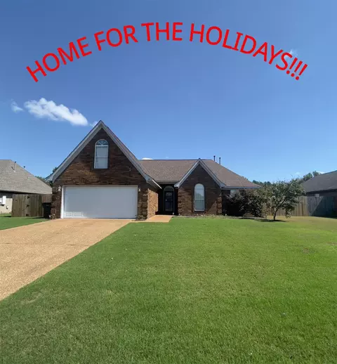 40 Mulberry Cv, Oakland, TN 38060