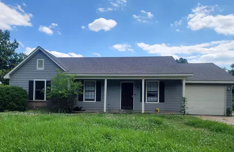 2745 Cracklerose Dr, Memphis, TN 38127