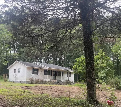 5095 Feathers Chapel Rd, Mason, TN 38068
