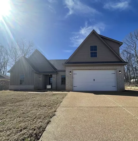 65 Oakland Ridge Cv, Oakland, TN 38060