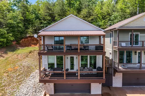 355 High Pointe Dr, Savannah, TN 38372