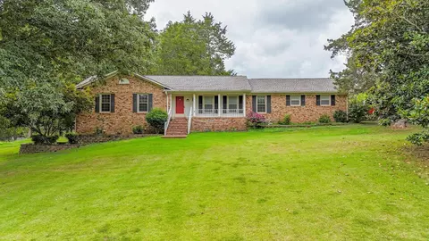 245 Poplar St, Savannah, TN 38372