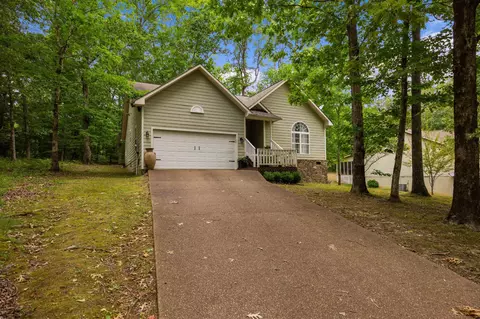 100 Masters Ct, Counce, TN 38326