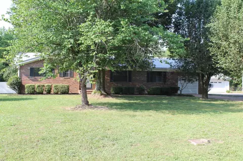 235 Sadonnah Ln, Savannah, TN 38372
