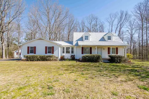 95 Delbert Rd, Savannah, TN 38372