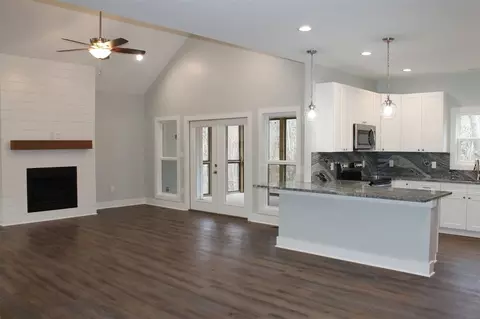 160 Rustic Trl, Counce, TN 38326 photo 4
