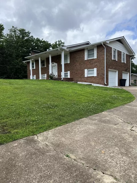 9121 Potomac Dr, Chattanooga, TN 37421