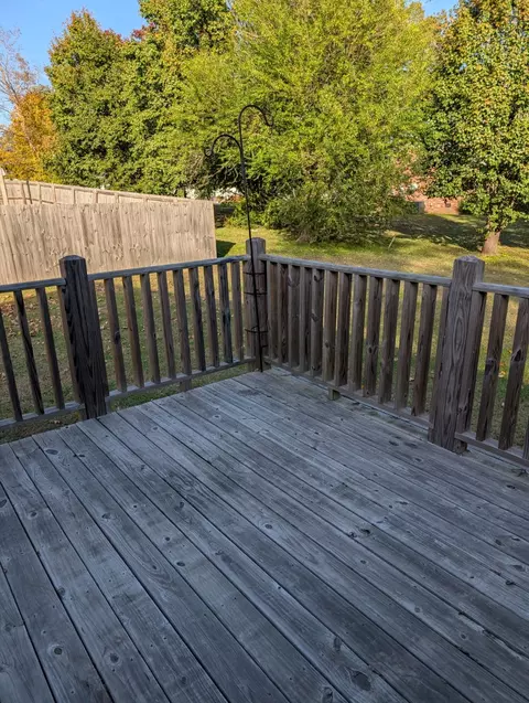 Exterior - 906 Hershell St, Burns, TN 37029 photo 6 of 6