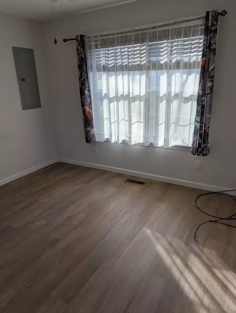 Bedroom - 906 Hershell St, Burns, TN 37029 photo 2 of 3