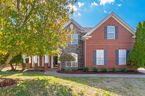 1813 Woodland Farms Ct, Old Hickory, TN 37138