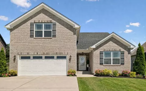 214 Hutch Ct, Gallatin, TN 37066