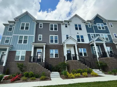 233 Ben Hill Dr, Antioch, TN 37013