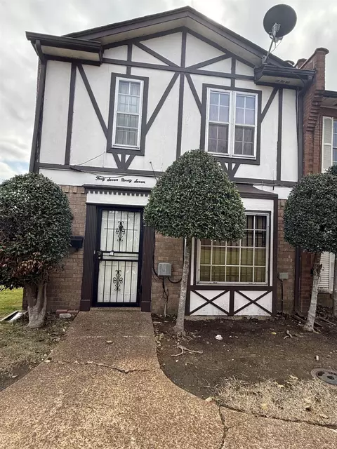 4797 Myrlen Dr, Memphis, TN 38118