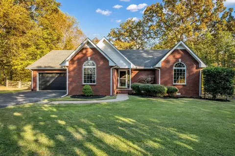1064 Rock Church Rd, Dickson, TN 37055