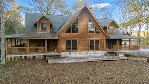 9203 Cobb Rd, Christiana, TN 37037